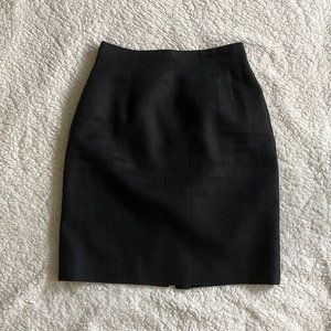 Jones New York black linen skirt, Size 4P